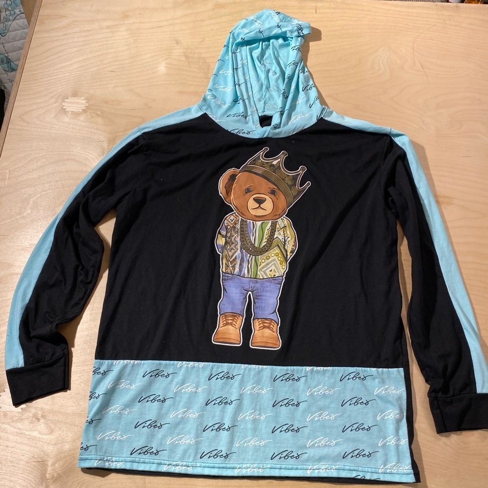Launder Hoodie with Bear Design - XL (NQ)